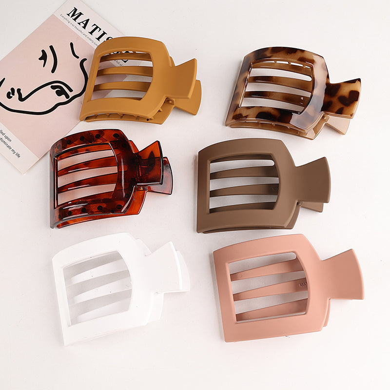 Matte Hair Claw Clip – Large Flat Round Hair Clip